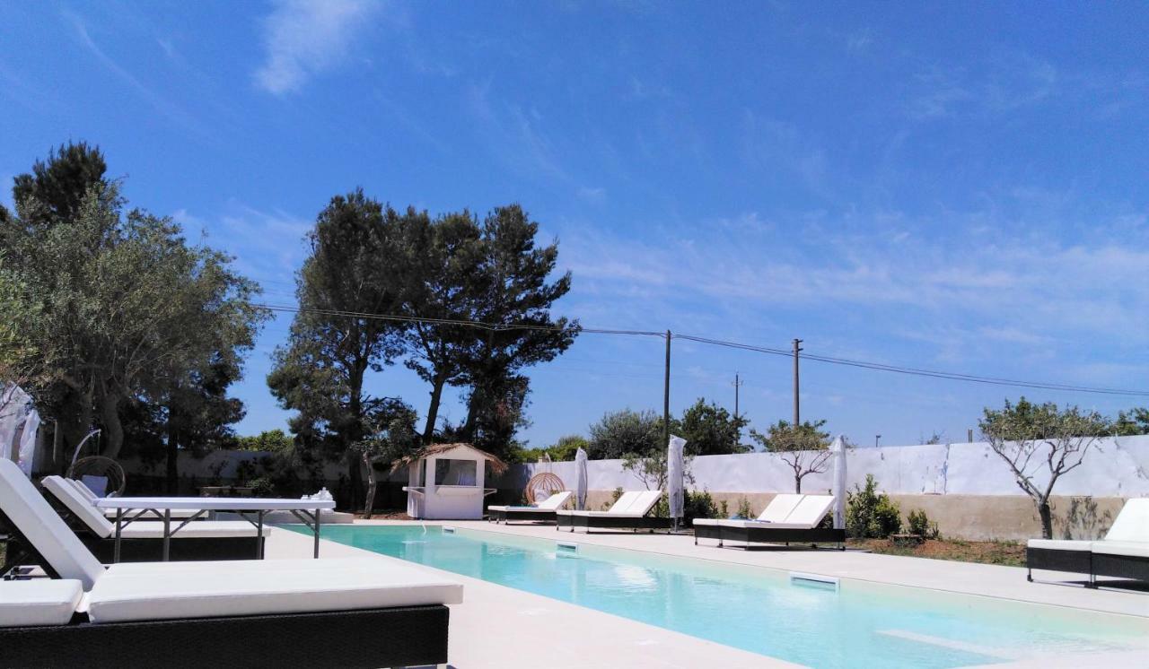 Hotel Residence Noto Marina Exteriör bild
